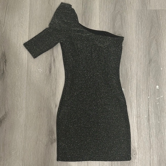 Mystic Gray Asymmetrical Backless Bodycon Dress - Picture 2 of 7